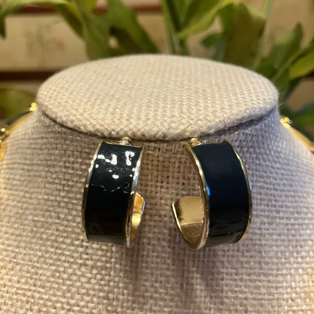 ENAMEL NECKLACE AND EARRING SET - Picture 2 of 12